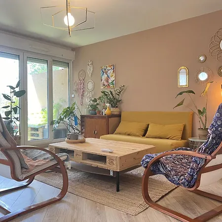Le Reveur - Climatise Avec Balcon - Parking Apartamento *
